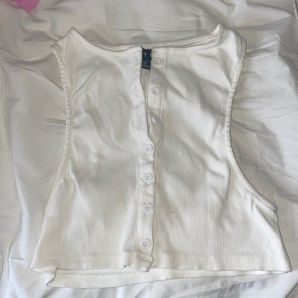 White button crop top